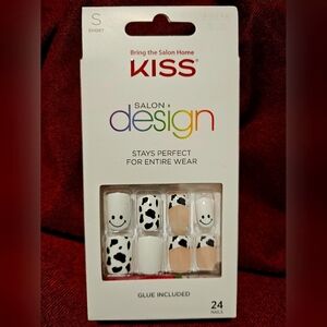 KISS SALON DESIGN PRESS ON NAILS